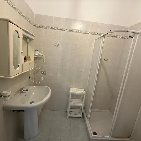 La Terrazza Di Gadia 招待所 3*